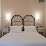 Napoleon & Apartamento *