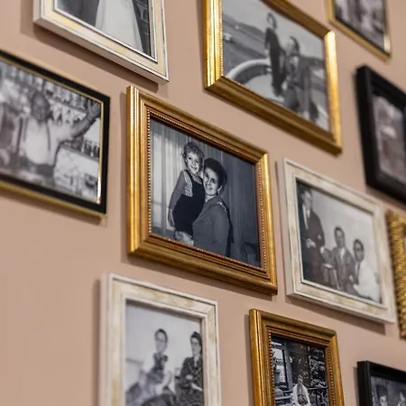 アパート Napoleon & *