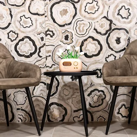 アパート Napoleon &