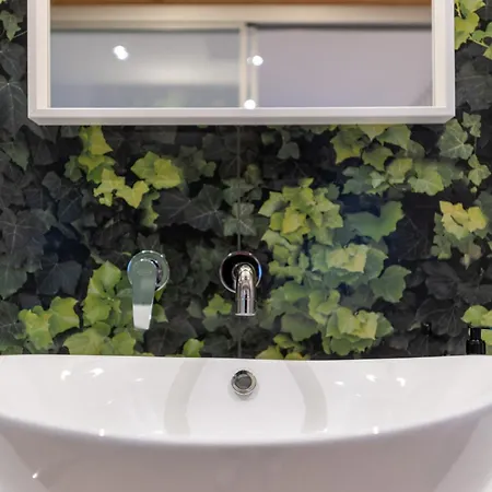 アパート Napoleon & スーザ