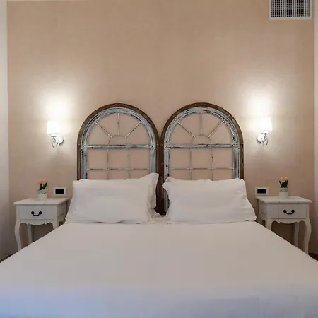 Napoleon & アパート *