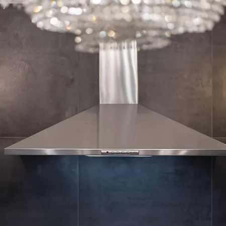 アパート Napoleon & スーザ